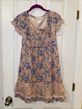 Axes Femme Floral Dress w/ Cape